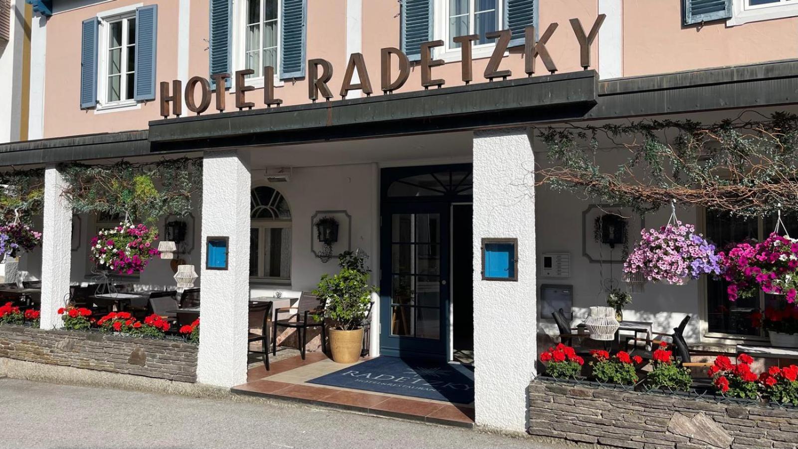 Hotel Radetzky Sankt Gilgen Exterior foto